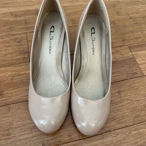 CL by Laundry Cream Patent Leather Heels